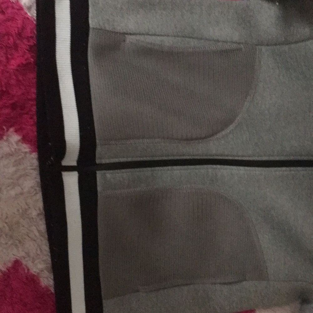 jacket - Picture 3 of 4